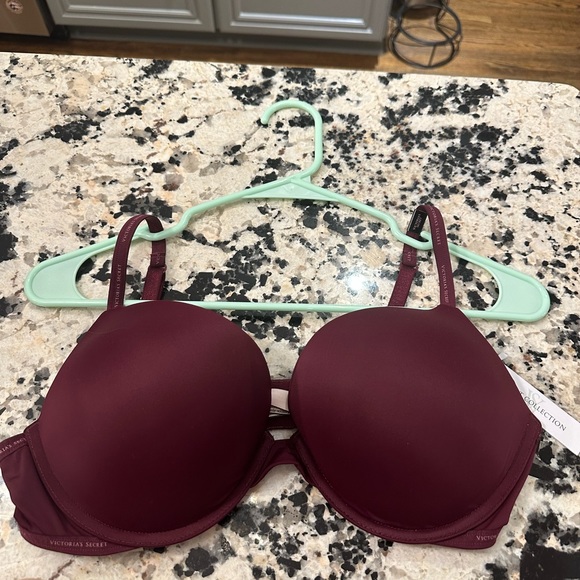 2 brand new Victoria secret push up T-shirt bras size 36c - Picture 3 of 3